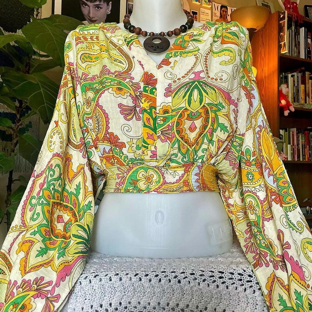 Haute Hippie White Cream Graphic Crop Blouse